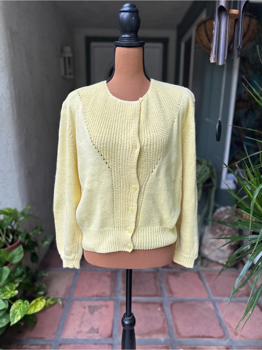 Vtg Nordstrom Point of View Yellow Women's Knit Button-Front Sweater